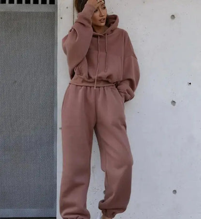 Women’s Lounge Hoodie – Soft Fleece Comfort Fit